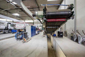 Riegel-Erdbau-Transport-Recycling-Werkstatt-350
